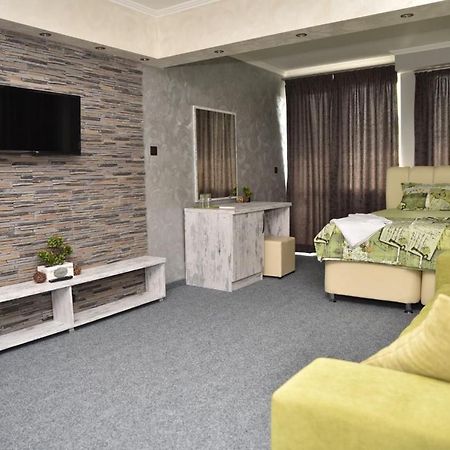 Studios Amigo Veliko Turnovo Bagian luar foto