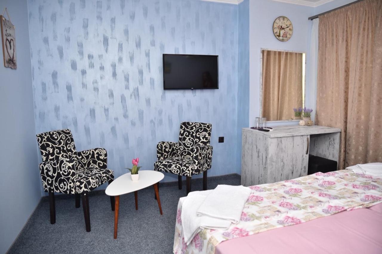 Studios Amigo Veliko Turnovo Bagian luar foto