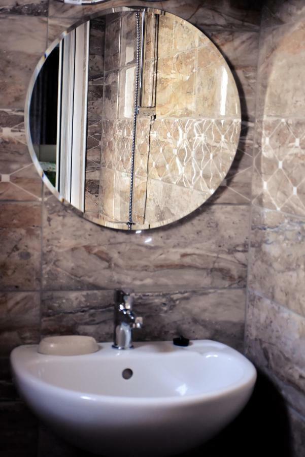 Studios Amigo Veliko Turnovo Bagian luar foto