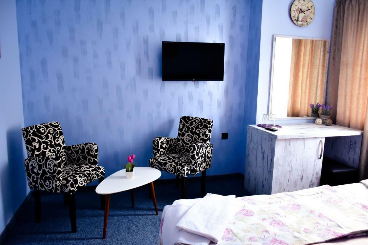 Studios Amigo Veliko Turnovo Bagian luar foto